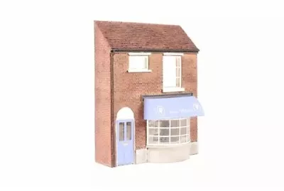 Bachmann Scenecraft 44-281 Low Relief Karen's Millinery • $28.19