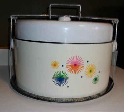 $17.99 • Buy Vintage MCM ATOMIC Metal/Tin Cake/Pie Carrier Locking Handle Retro