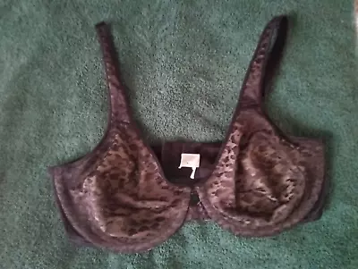 Sweet Nothings Maidenform 42C Lined Demi Bra Black Lace On Beige Animal Print • $7.99