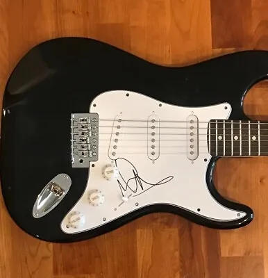 * MICHAEL ANTHONY * Signed Autographed Electric Guitar * VAN HALEN * 1 • $339.99