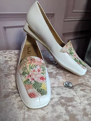 Van Dal Verona 111 Tropical Flower WhiteSize 7D White Multi 1 Inch Wedge Slip On • £19.99