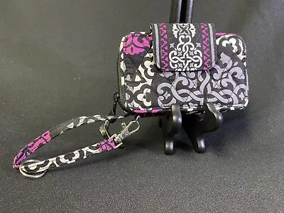 Vera Bradley Smartphone Wristlet Wallet CANTERBERRY Magenta Retired Pattern 2013 • $9.99