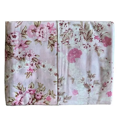 Vintage Set NIP Floral Pink With White And Pink Flowers Famous Maker Pillowcases • $15