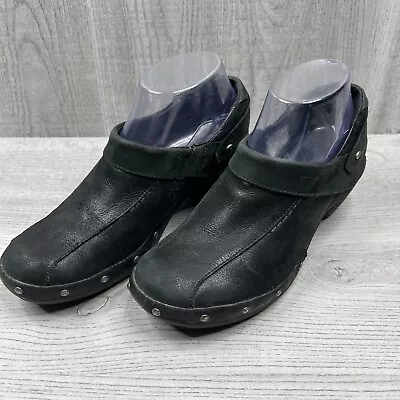 Merrell Women's Black Nubuck Leather Luxe Wrap Studded Slip On Clogs Size 7 • $28.54