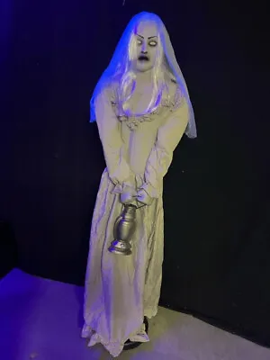 Halloween Horror 5ft Ghostly Lady Moving/Light Up Prop • £185