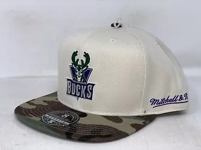 Mitchell & Ness Milwaukee Bucks 40th Anniversary Camo Tan Fitted Hat Size 8 NWT • $22.99