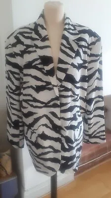 Bnwot Asos Design Oversized Zebra Print Grandad Blazer Size 10 • £30
