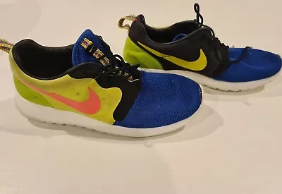 Nike Rosherun Hyper Premium Qs 'Magista Pack' Running Shoes US 9 UK 8 EU 42.5 • $39.90