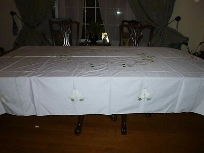 $59.95 • Buy Vintage Embroidered Applique 85  Tablecloth  Peacock Creation + 10 Napkins New