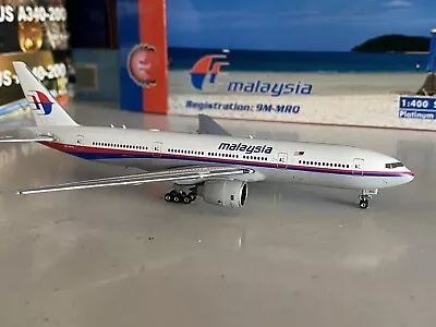 Phoenix Models MAS Malaysia Airlines Boeing 777-200 1:400 9M-MRQ PH410947 • £87.57