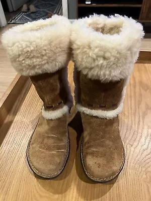 UGG Australia 5674 Elijo Leather And Sheepskin Boots Size 5 Chestnut Brown • $24