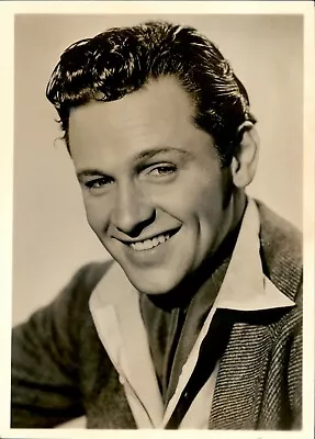 GA100 Orig Photo CHARMING HANDSOME STAR Million Dollar Smile Celebrity Portrait • $20