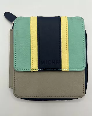 NEW - MICHE - Women's Bifold Zipper Mosaic Gray Faux Leather Wallet • $9.99