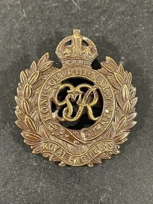 £15 • Buy WW2 British Royal Engineers Officer's Cap Badge