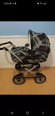 Travel System With Car Seat • £100