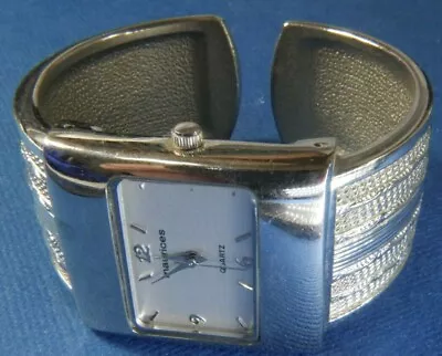 MAURICES 287130 VINTAGE Silver TONE CUFF HINGED RECTANGLE BAND WATCH WORKS A15 • $19.02