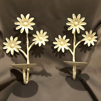 Daisy Candle Holder Sconce X2 Metal Glossy White Vintage Retro Cottage 11  READ • £48.25