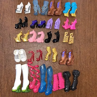 Monster High Shoe Lot 21 Pairs • $34.99