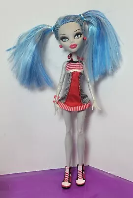 Monster High 11  Doll GHOULIA YELPS Classroom Physical Deaducation Dress 2008 • $18.99