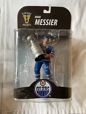 Mark Messier Edmonton Oilers NHL Stanley Cup McFarlane Figure Legends 7 Rangers • $34.17