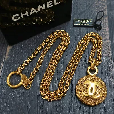 CHANEL Gold Plated CC Logos Round Charm Vintage Necklace Pendant #9185a Rise-on • $113