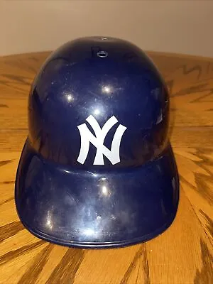 MLB New York Yankees Souvenir Batting Helmet-Adjustable Strap Sport Inds. Corp • $8.99