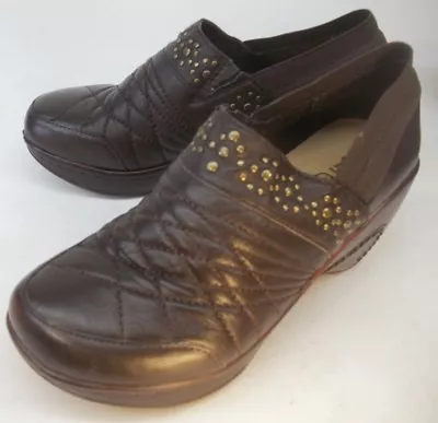 J-41 Wos Clogs Adventure On Venice US 6 M Brown Leather Studded Quilted 4581 • $12.48