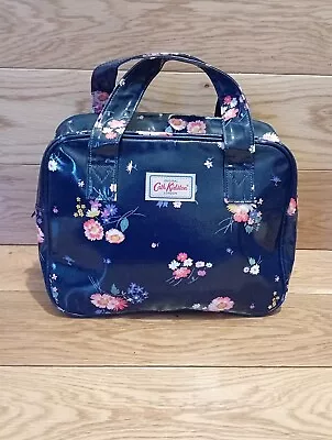 Cath Kidston Handbag Day Grab Oil Cloth Navy Floral Zip Fastening Used • £12.95