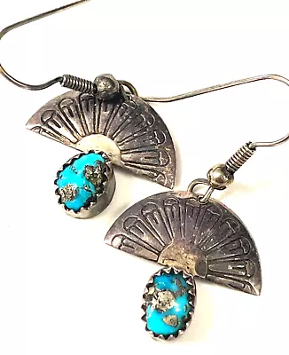 VTG Southwest/NAVAJO Sterling Silver TURQUOISE SPIDERWEB Stamp Drop EARRINGS • $23.50