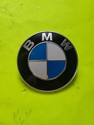 BMW E70 E83 E46 E36 E39 E90 E34 E30  X3 X5 FRONT HOOD Emblem Roundel 8132375 05 • $19.99