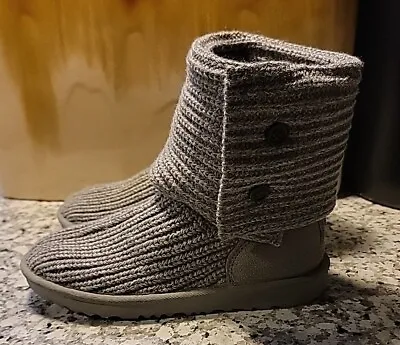 Ugg Girls Cardy II Crochet Knit Boots Gray 1017328K Size 5 • $47.60