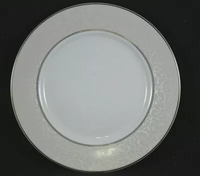 Mikasa PARCHMENT L3438 Fine China Salad Plate 8 1/4   (1JR6037-WH) • $7.99