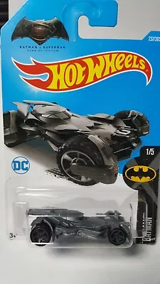 2017 Hot Wheels #237/365 DC Gray Batmobile Dawn Of Justice 1/5 Batman • $12