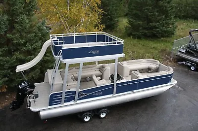 $59999 • Buy New-2785 27 Ft Funship Pontoon Boat With 115  Hp Trailer---In Stock