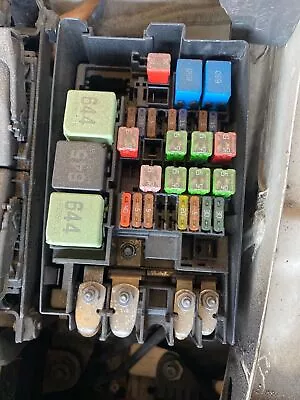 Used Fuse Box Fits: 2014 Volkswagen Passat Engine Compartment Grade B • $99.99