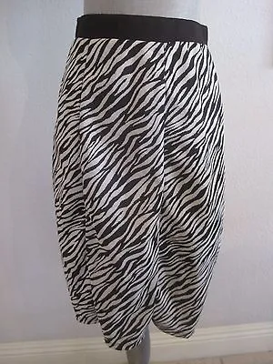 NWT W118 By Walter Baker  Medium Grey Zebra Print Skirt Elastic Waist  • $12.99