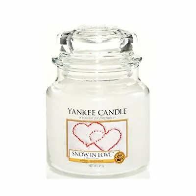 NEW Scented Candle Snow In Love Medium Jar Candle Burn Time Up To 75 Hours UK S • £22.16