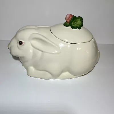 Vtg Metlox Pottery White Bunny Rabbit Red Clover Garden Majolica USA • $49.99