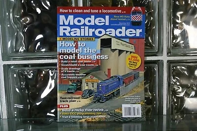 Model Railroader Magazine December 2012 - Clean & Tune Locomotives • $8.99