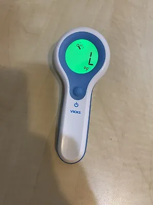 Vicks Forehead Thermometer Digital Easy To Use • $7.99