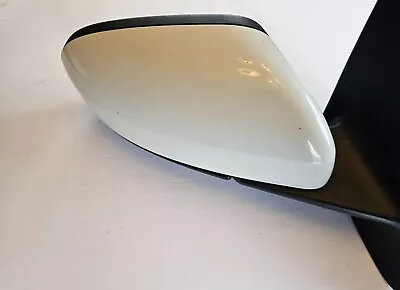 2004-2006 Volvo S60 Passenger Right  Mirror Power White • $108.78