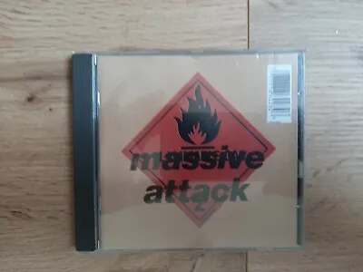 Massive Attack - Blue Lines • £2