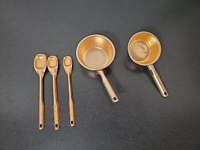 Vintage Copper Color Aluminum Measuring Cups & Spoons Lot Of 5 • $9.95