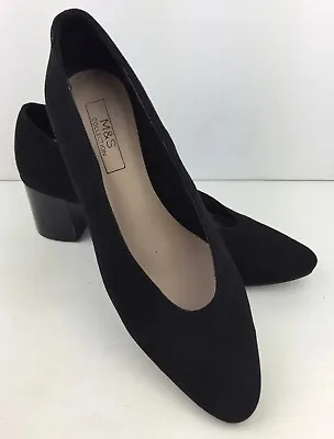 M&S Women's Black Velvet Feel Mid High Block Heel Comfortable Shoes. UK 4 VGC. • £12.99