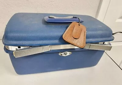 Vintage Royal Traveller Train Case Make Up Case Luggage Suitcase Blue NLH • $29