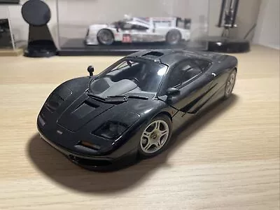 1:18 Minichamps McLaren F1 Grey Plain Body • £120