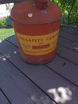 Vintage EAGLE SAFETY GAS CAN 5 GALLON UI-50 S TYPE 1 Metal  • $28.55