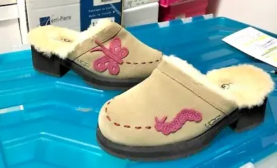 NWT UGG Australia Girl's Flutter Mule Shoes 13 Sand Pink Butterfly & Caterpillar • $72.95