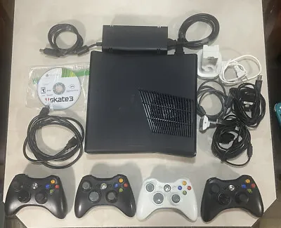 $90.50 • Buy Xbox 360 S 1439 Slim Bundle Controller No HDD No Hard Drive Tested. System Works