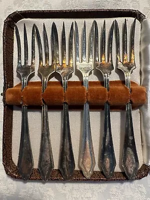 Vintage Silverplate EPNS Cutlery Cake  Forks 6x - Grosvenor Delphie Pattern • $15
